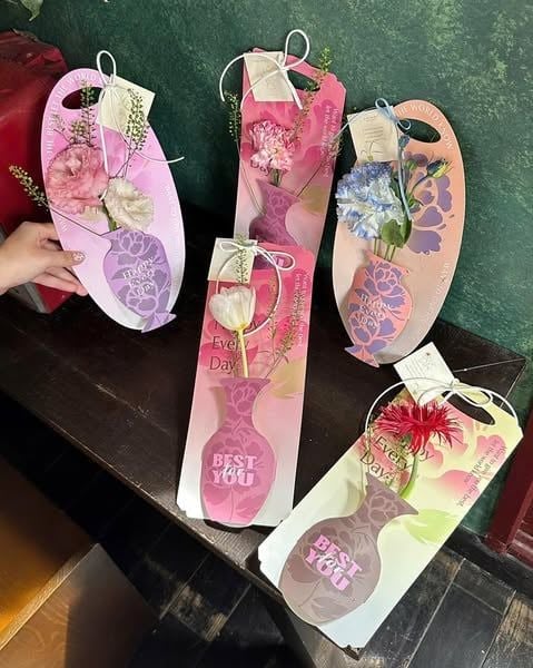 For You Flower Card (Kèm Thiệp) 