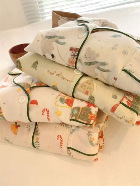  Bộ Pyjama Lễ Hội 