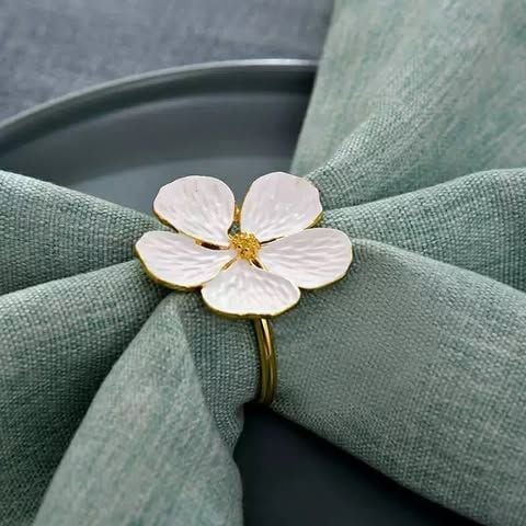  Napkin Ring Hoa Ngọc Trắng 
