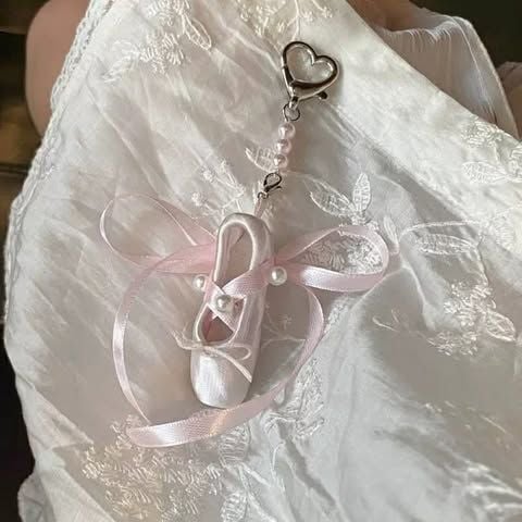  (Order) Móc Khoá Ballet Pink Pearl 