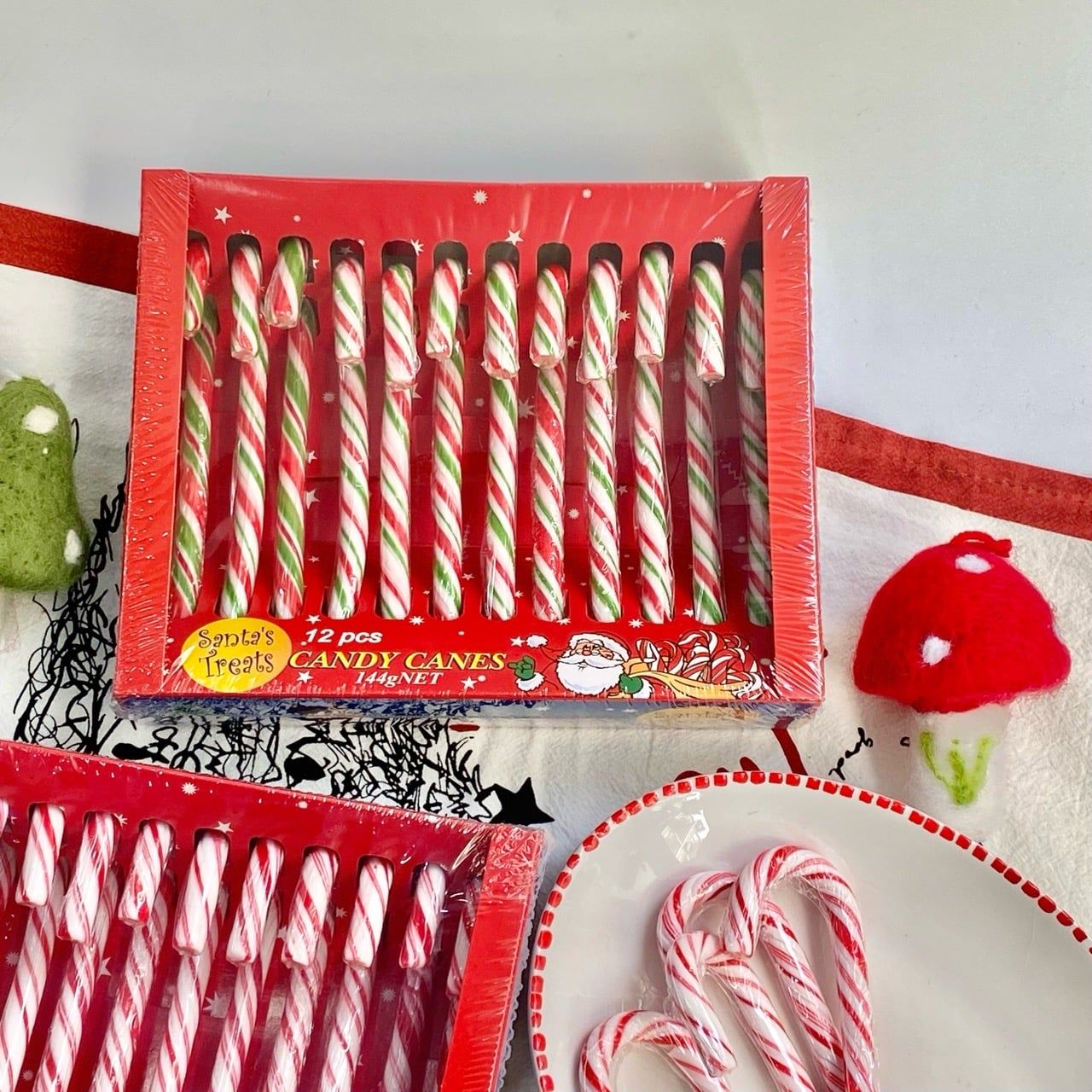  Hộp 12 Kẹo Gậy 