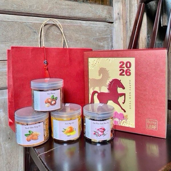  Set Quà Tết Mã Hoa Phi Yến 