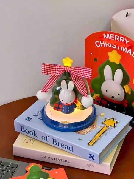  [ORDER] Miffy Christmas Wish Lamp 