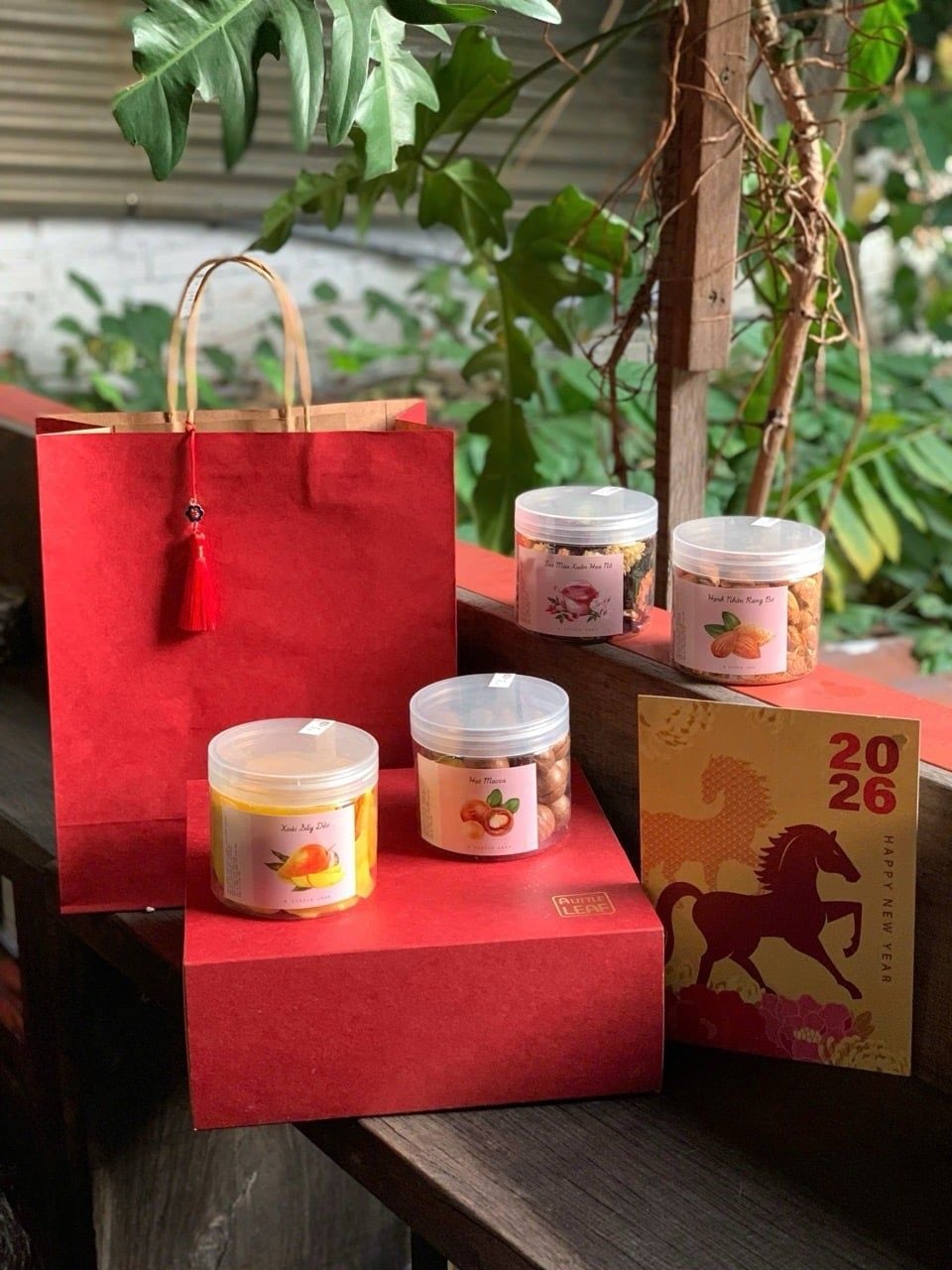  Set Quà Tết Mã Hoa Phi Yến 