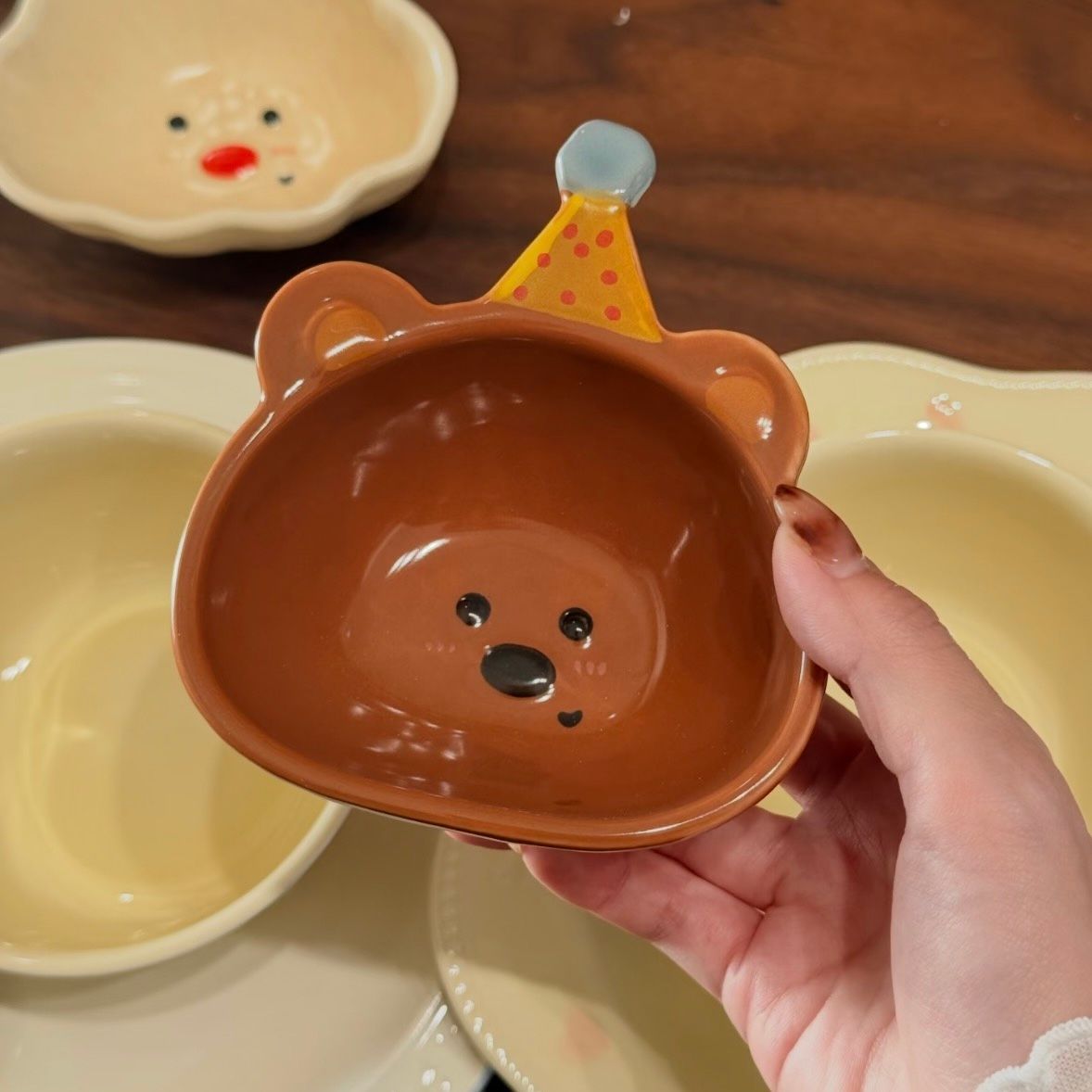  Bát Gấu Nâu 