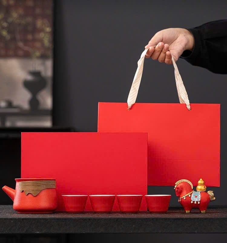  Bộ Ấm Trà Mã Đáo Cát Tường - Quà Tặng May Mắn 2026 