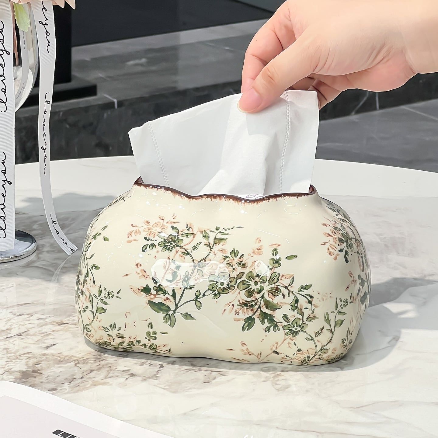  Hộp Đựng Khăn Giấy Lộc Hoa Nhã Ý 