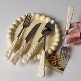  Dao, Dĩa, Thìa Phô Mai 