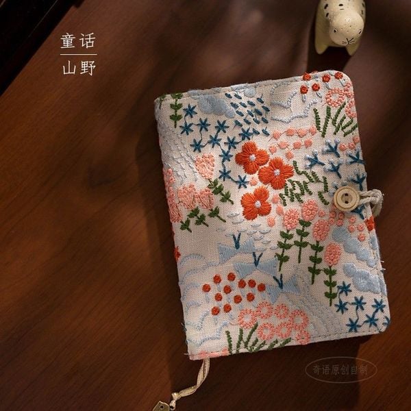  Sổ Tay Bìa Vải Thêu Một Vườn Hoa Lá 