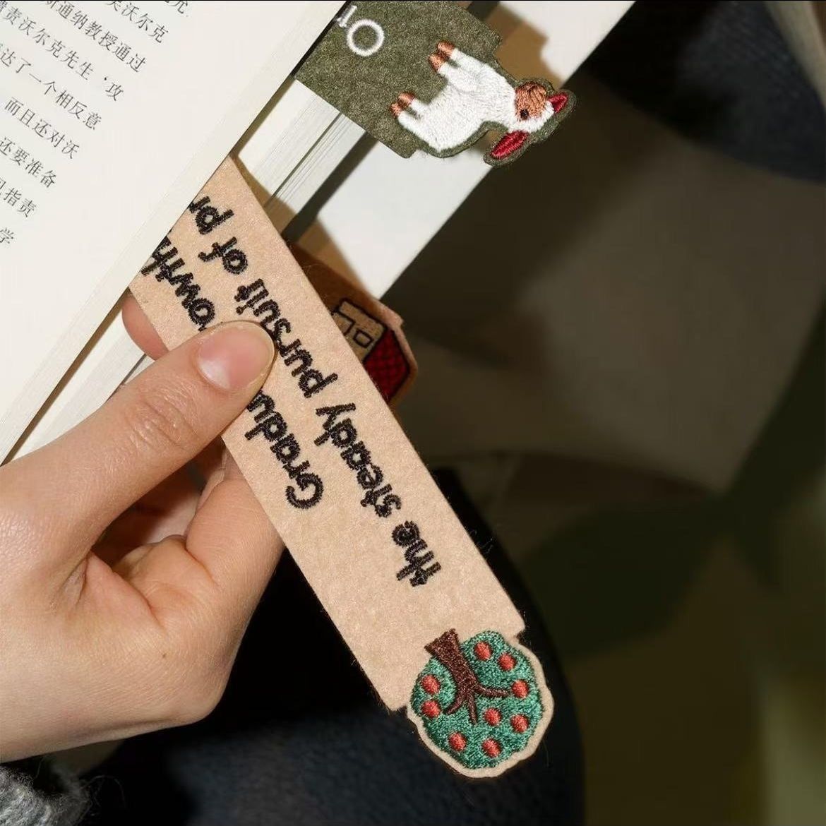  Bookmark Thêu Vintage 