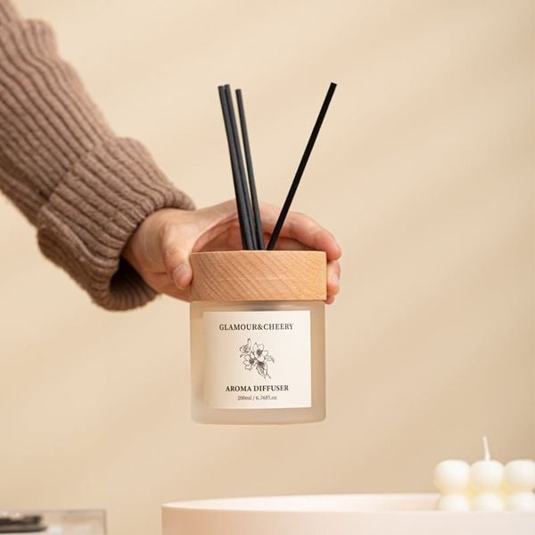  Tinh Dầu Khuếch Tán Glamour & Cheery (200ml) 