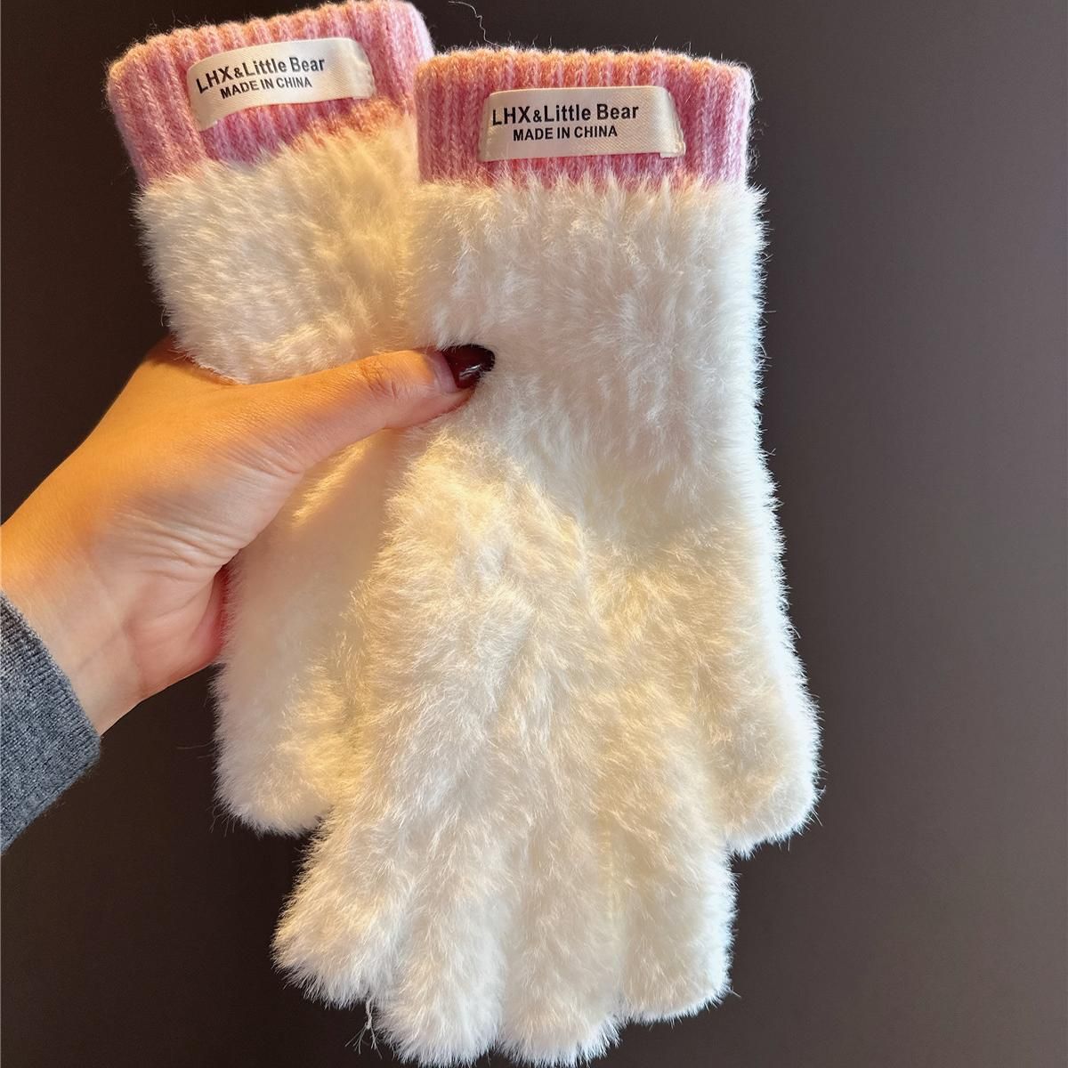  Găng Tay Lông Thỏ 