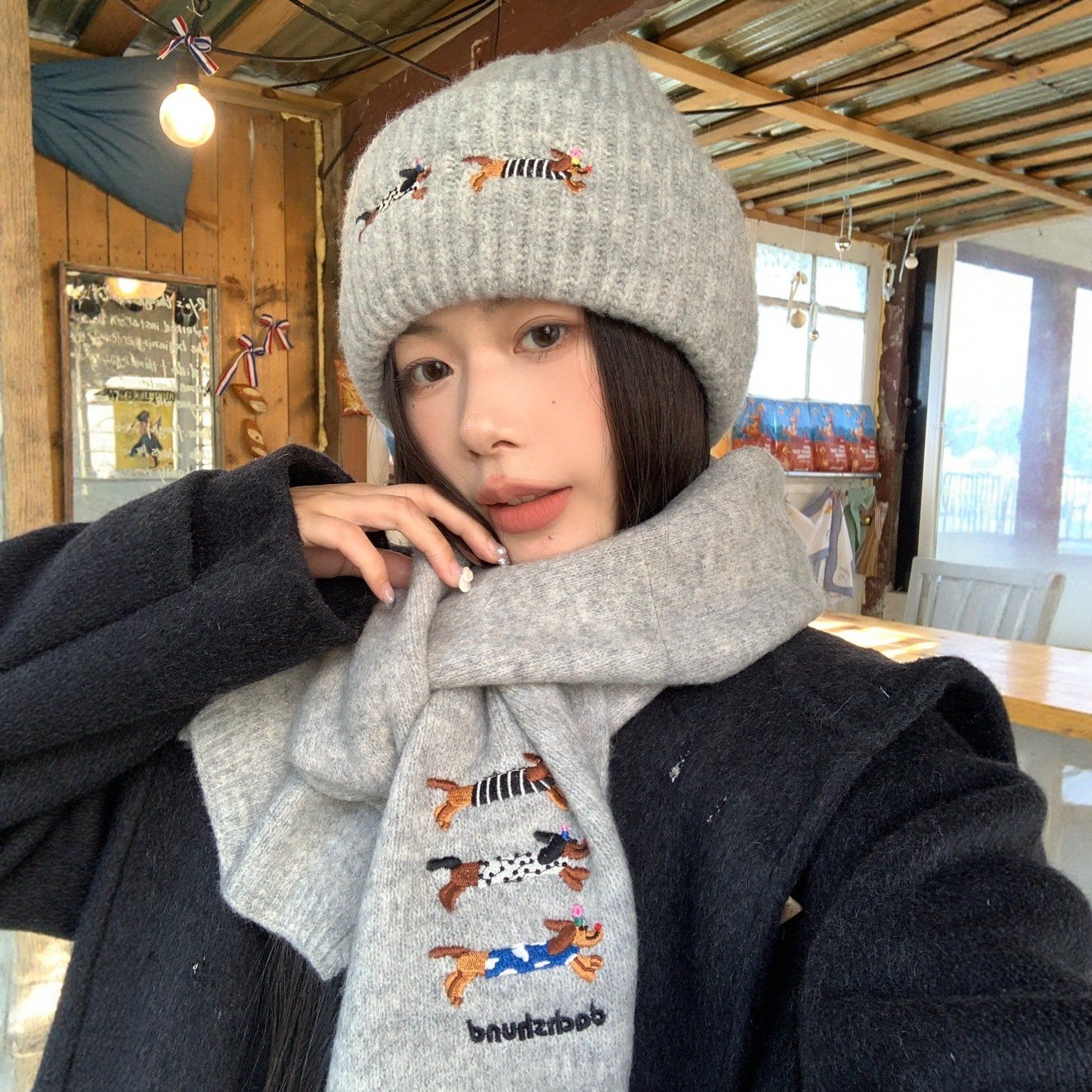  Khăn Len Thêu 3 Chú Cún 