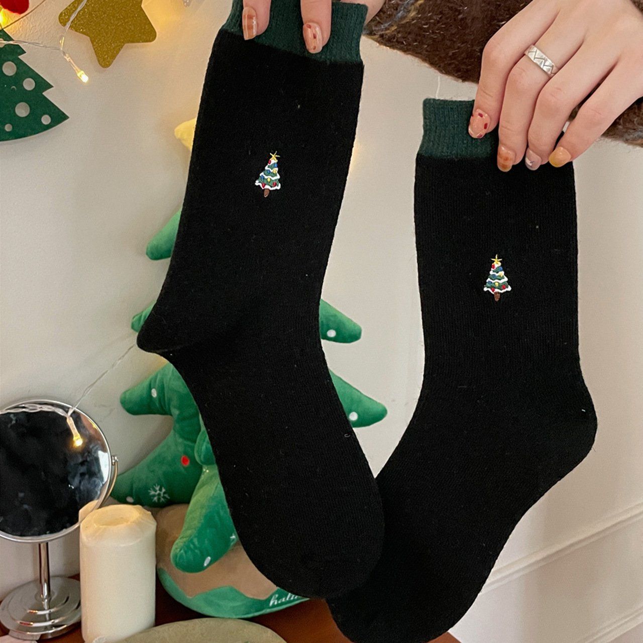  Tất Len Hoạ Tiết Xmas 