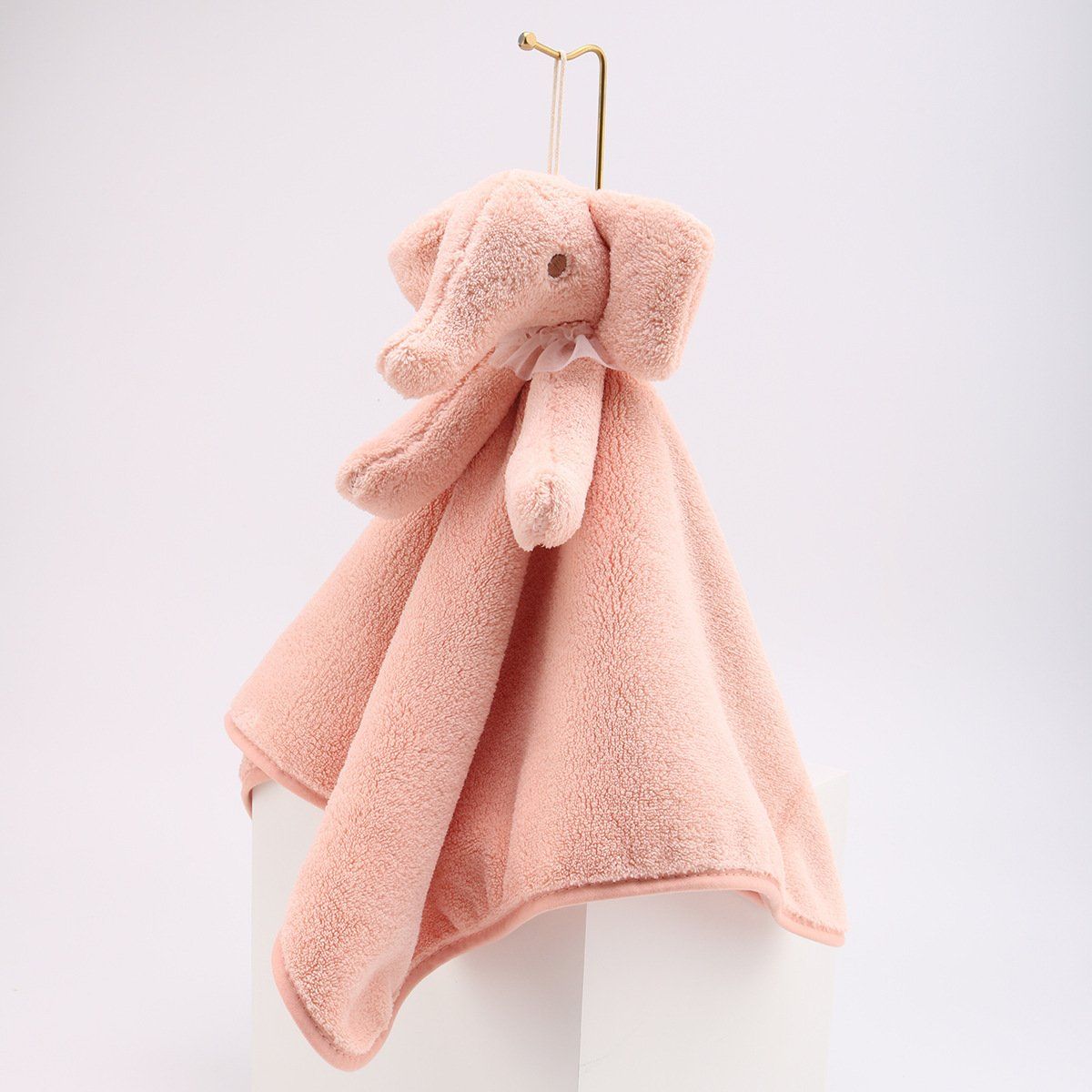  Khăn Tay Chú Voi Treo Tường 