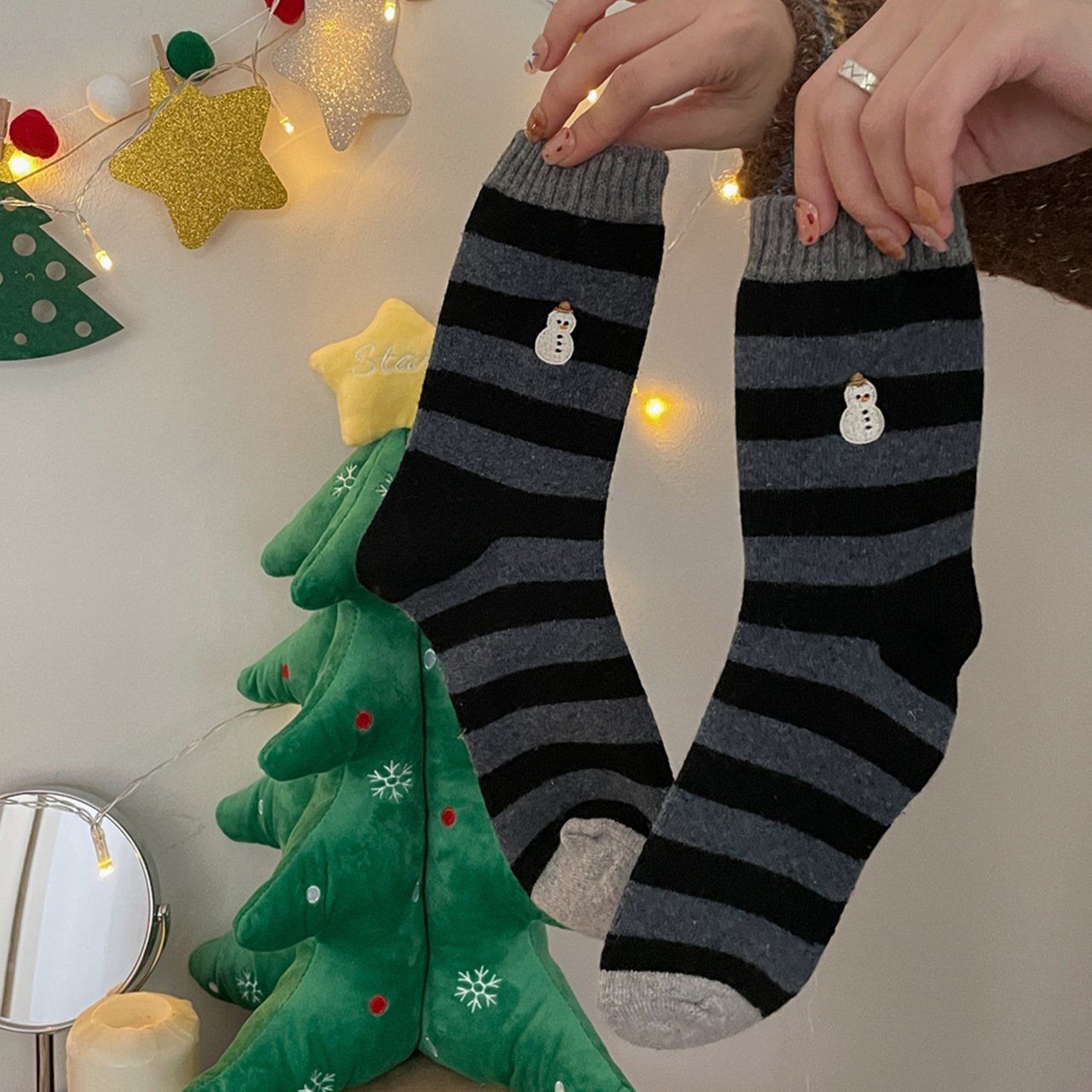  Tất Len Hoạ Tiết Xmas 