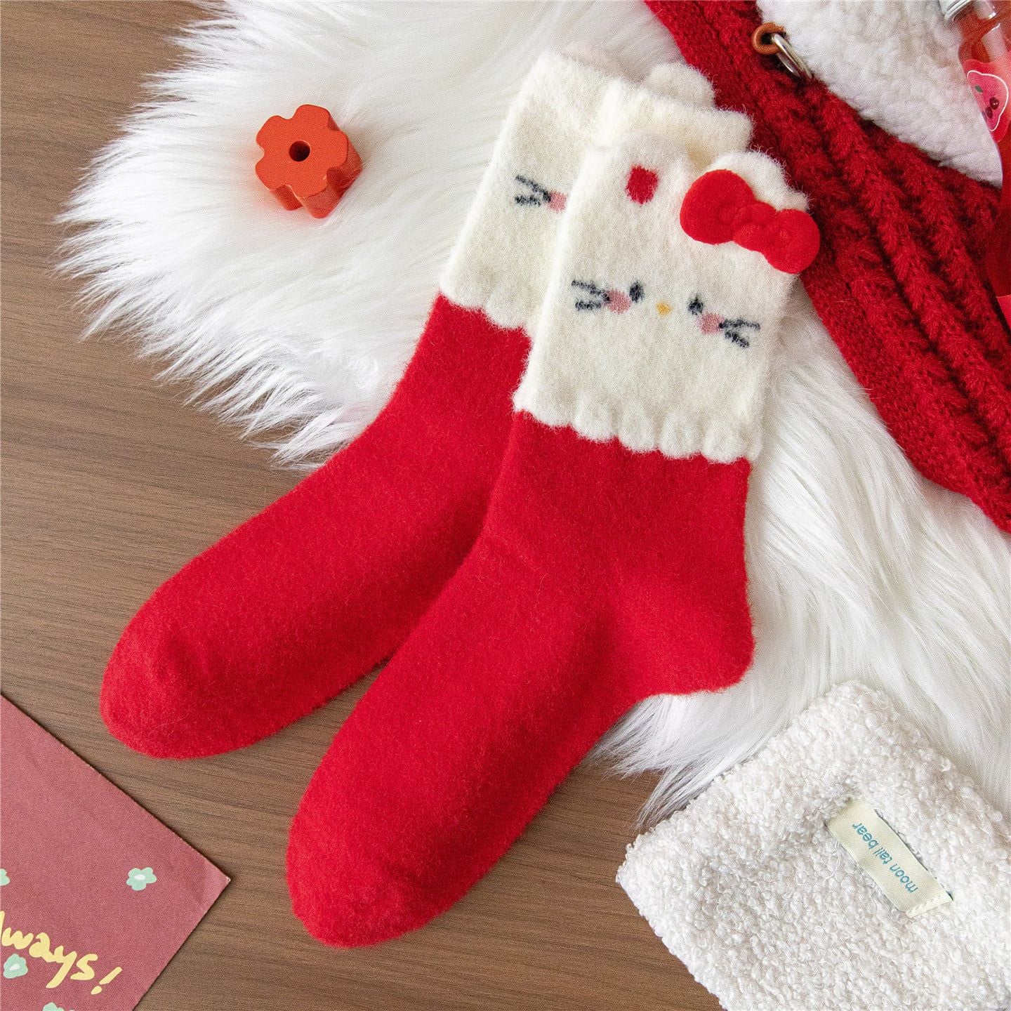  Tất Nhung Hello Kitty Đỏ 