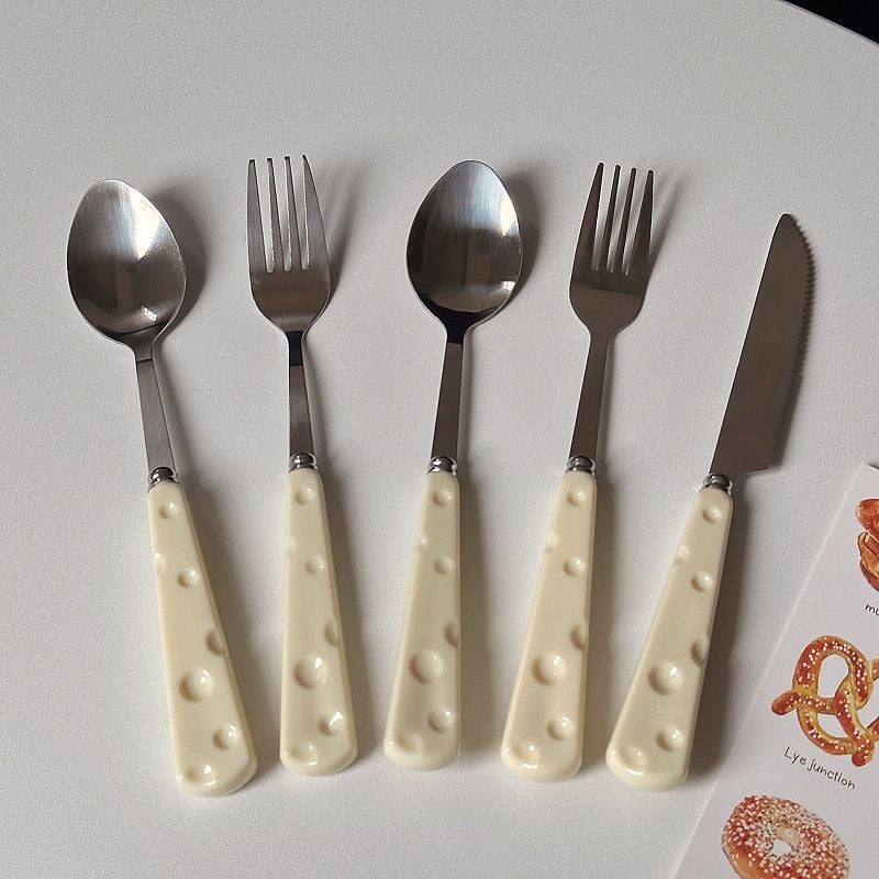  Dao, Dĩa, Thìa Phô Mai 