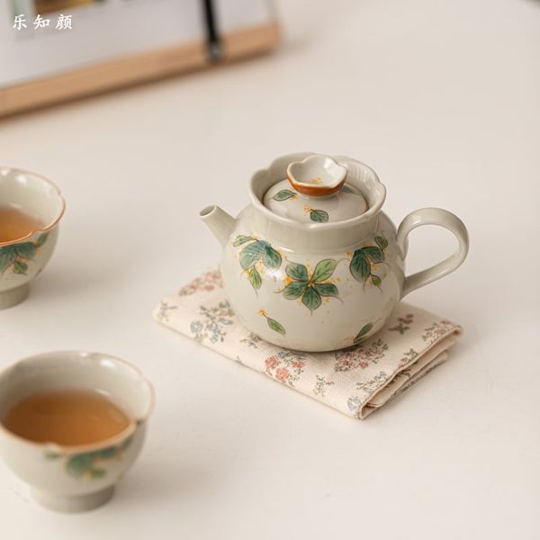  Bộ Ấm Trà Chi Hoa Mộc 