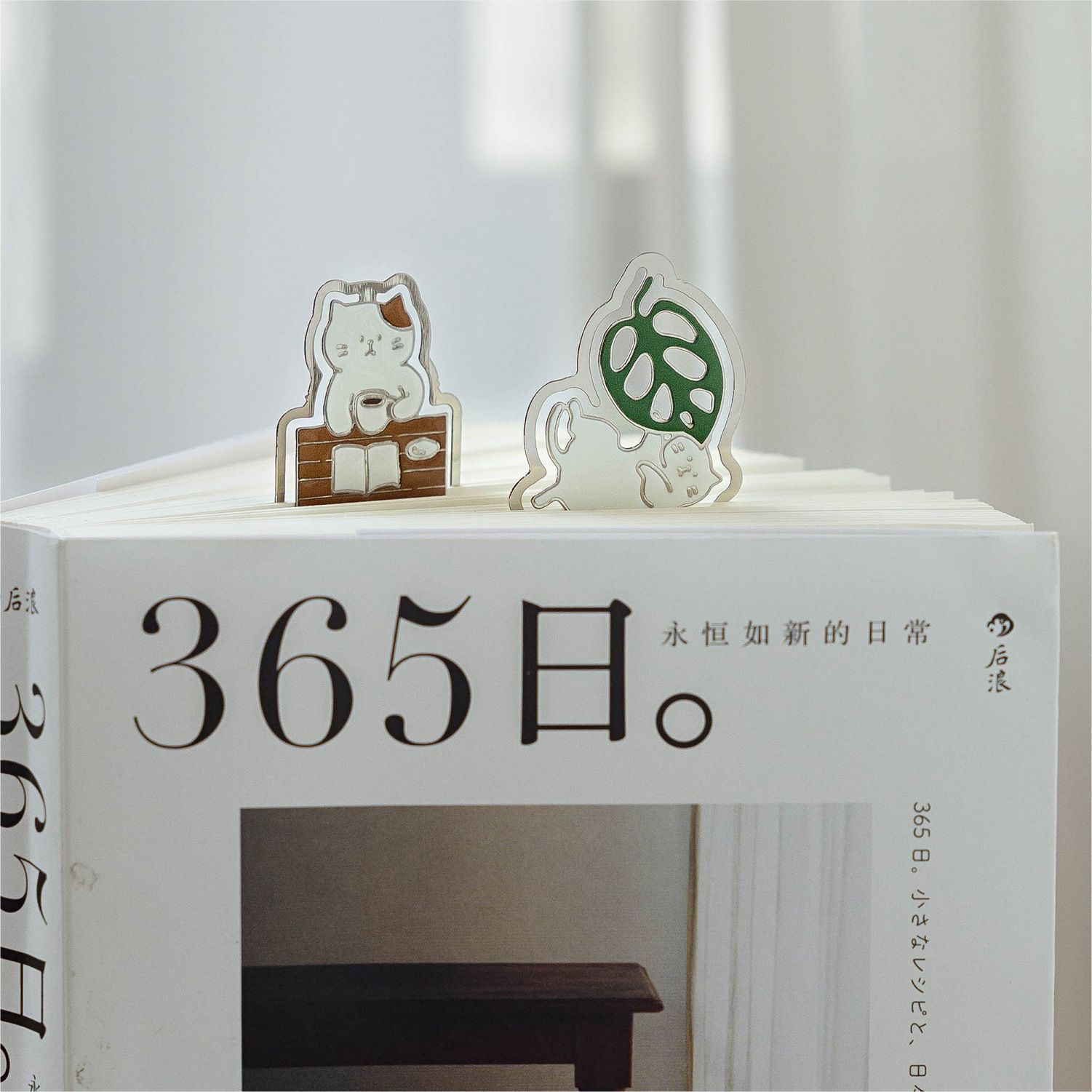  Bookmark Kim Loại Mèo 