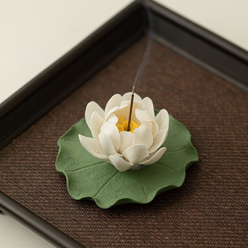  Đế Đốt Trầm White Lotus 