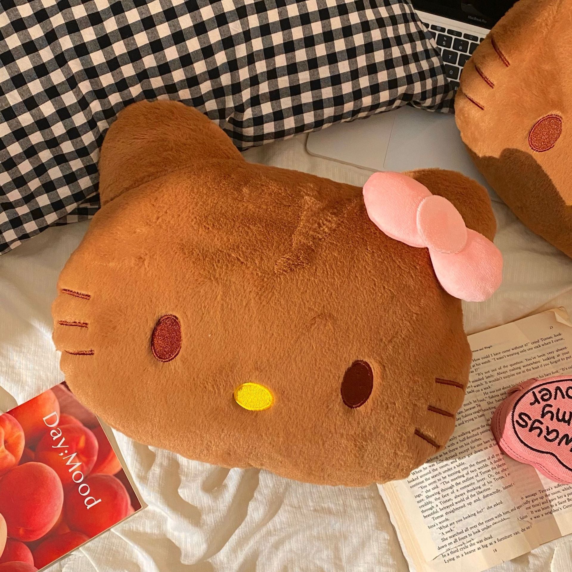  Gối Bông Hello Kitty 