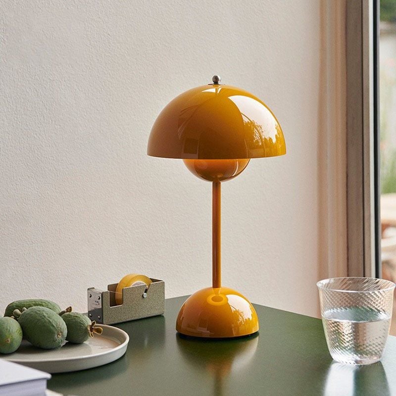  Đèn Bàn Nụ Đan Mạch 