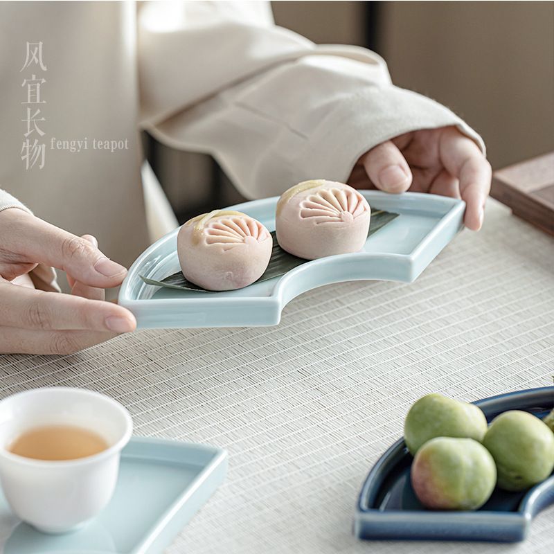  Đĩa Gốm Vân Mây 