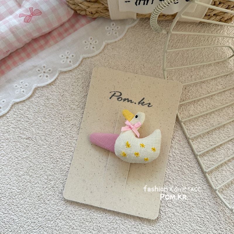  Kẹp Vịt Nơ Hồng 