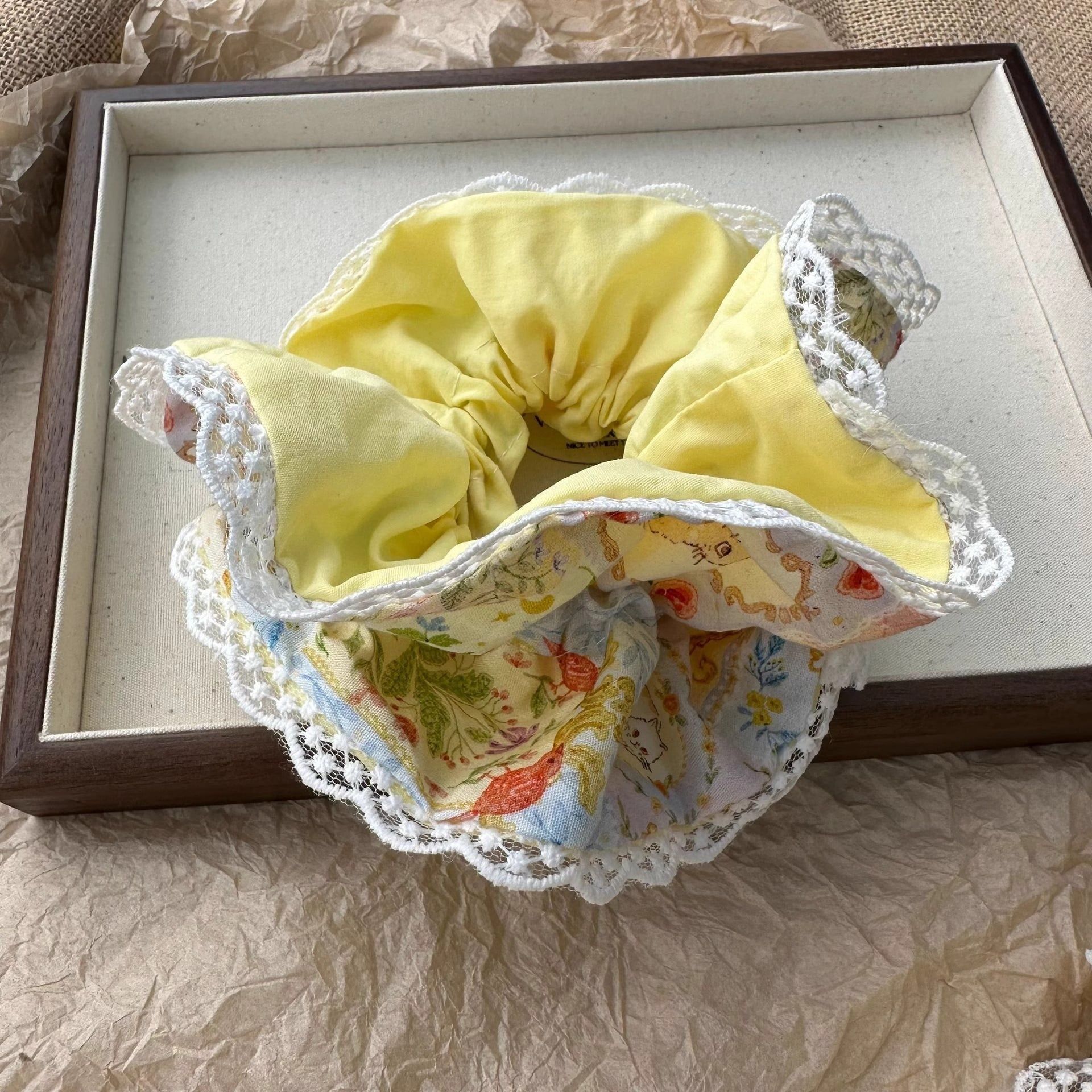  Scrunchie Buttercup Garden 