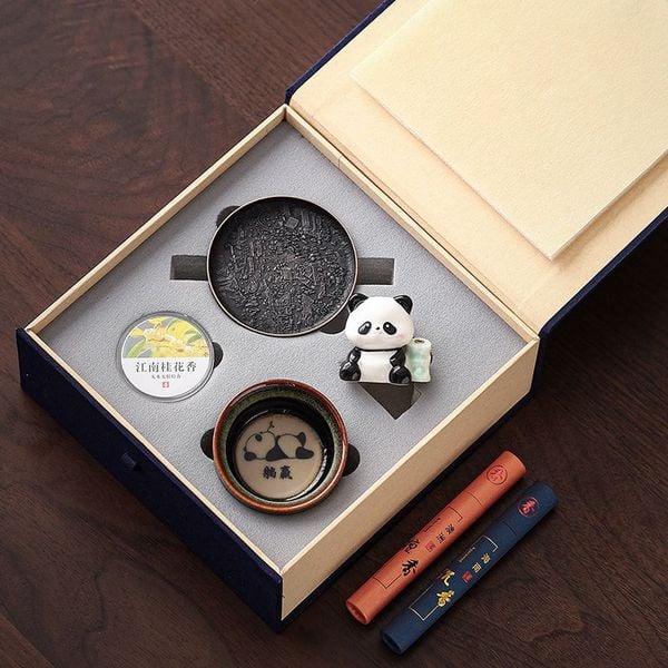  Set Trầm Hương & Chén Trà Gấu Mèo 