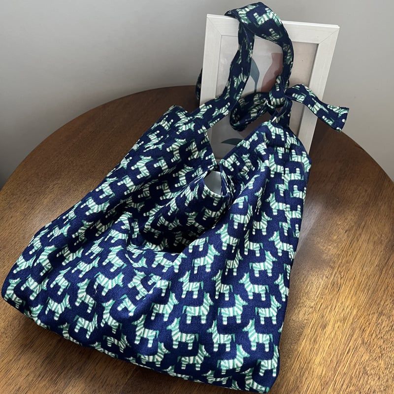  Túi Tote Ngựa Vằn 