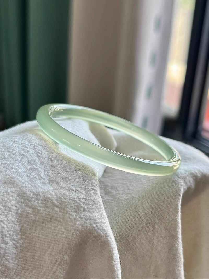  [ORDER] Vòng Tay Đá Chalcedony Xanh Nhạt 