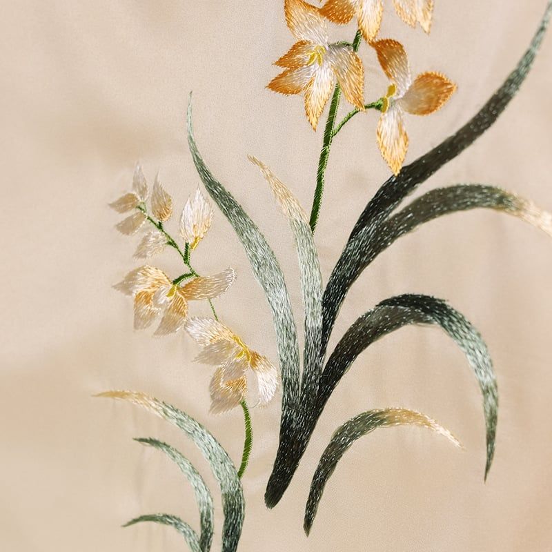  Khăn Lụa Lan Ngọc Hòa Phong 