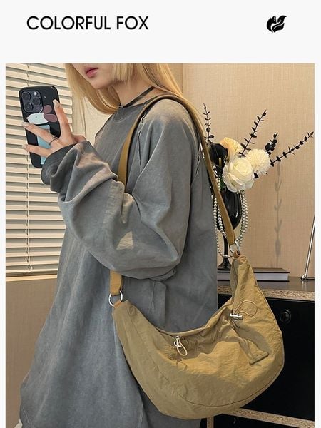  Túi Baguette Vải Dù 