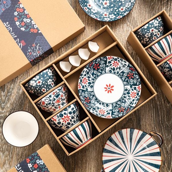  Gift Box Bộ Đồ Ăn Hoa Phong Vị 