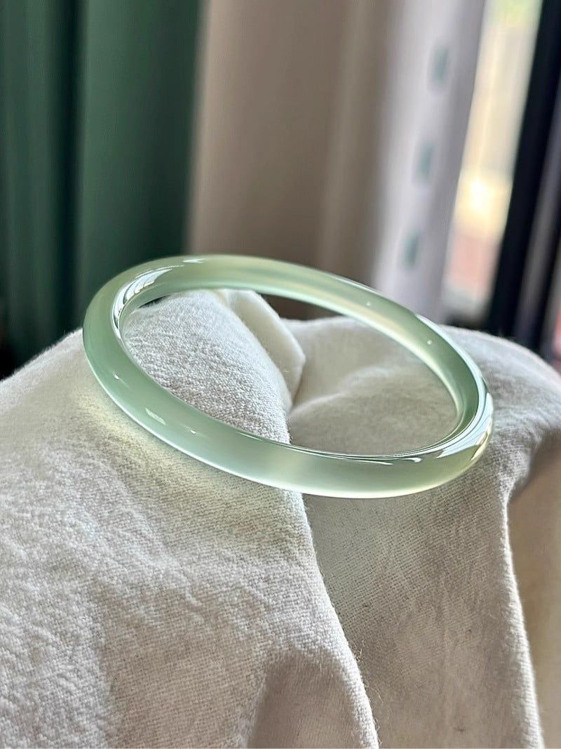  [ORDER] Vòng Tay Đá Chalcedony Xanh Nhạt 