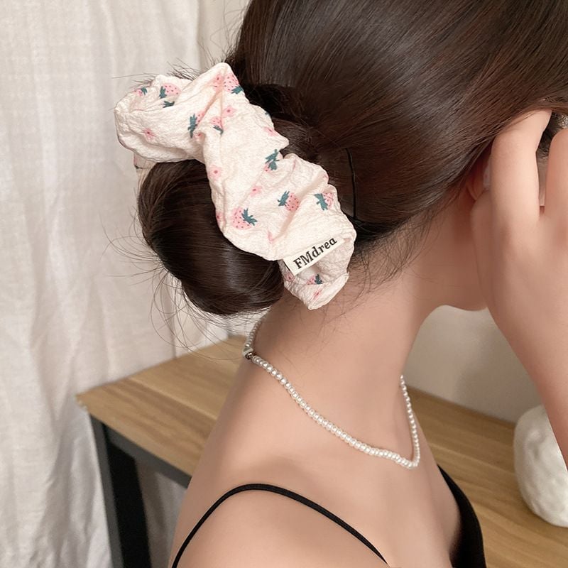  Scrunchie Xốp Dâu Tây 