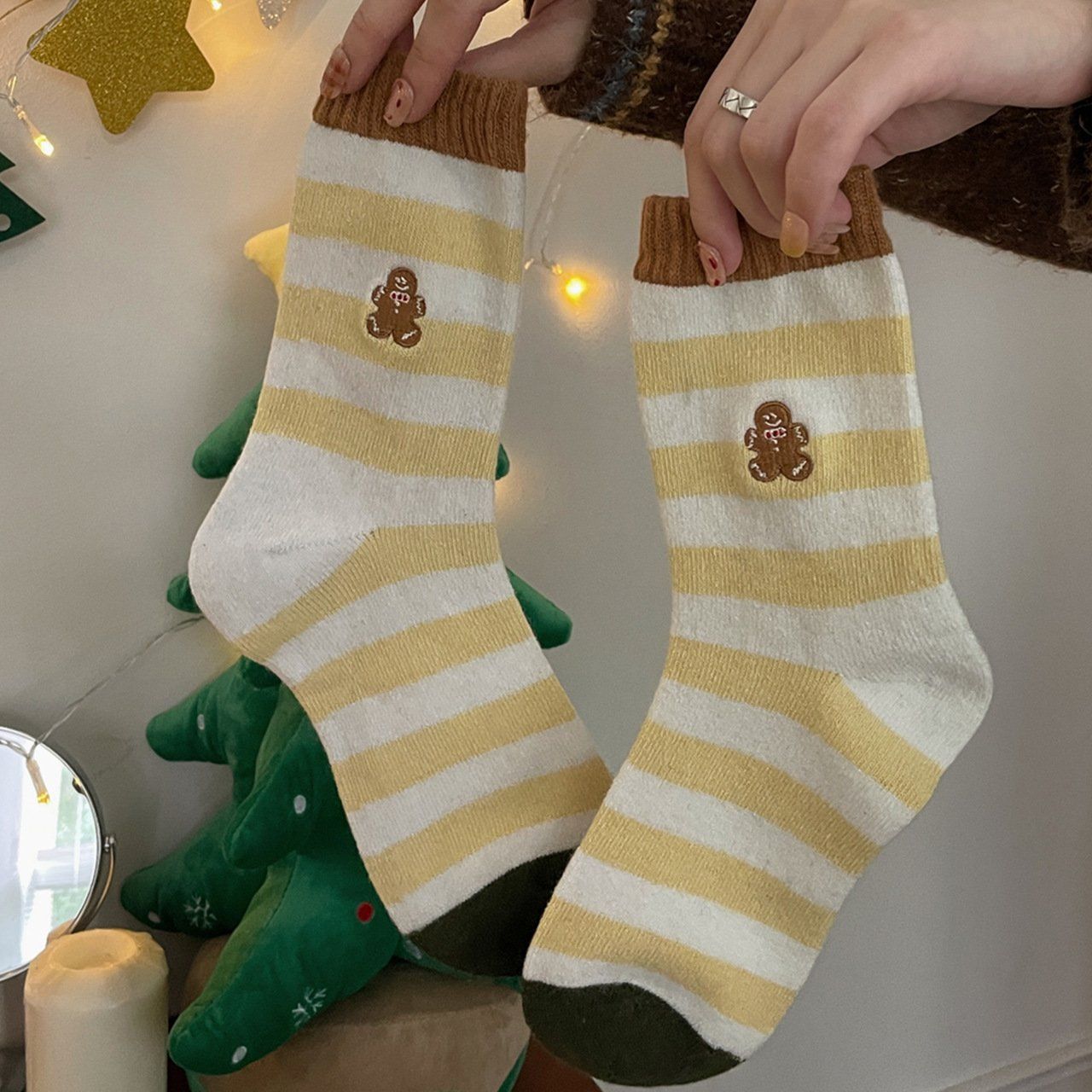  Tất Len Hoạ Tiết Xmas 