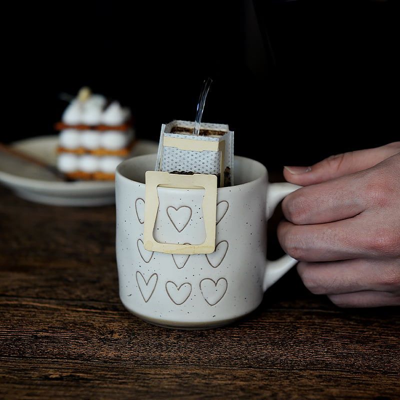  Cốc Trái Tim Vẽ Tay 