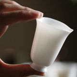  Chén Tulip Sứ Trắng 