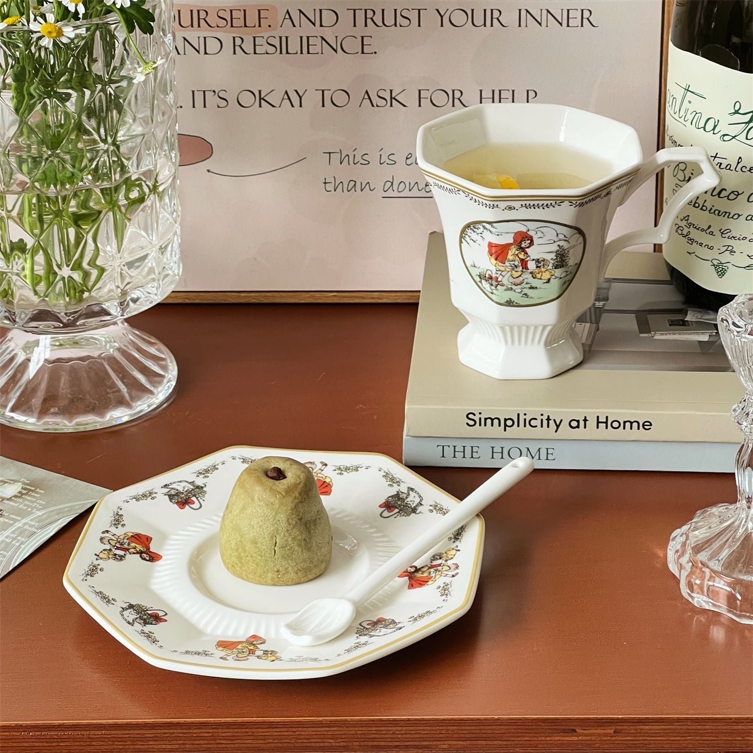  Set Tách Cô Bé Quàng Khăn Đỏ (Kèm Thìa) 