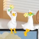  Hipper - Tượng Mini Chú Vịt Quack Quack Cầm Hoa 