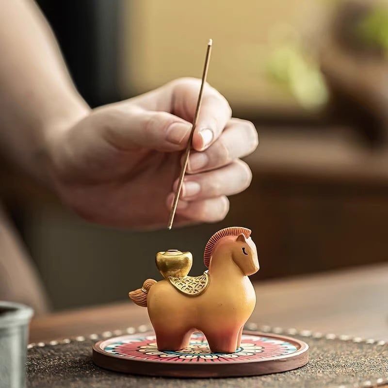  Đốt Trầm Mã Cát Lộc 