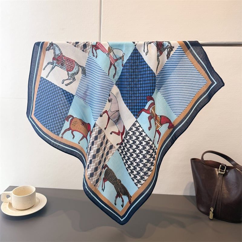  Khăn Lụa Cao Cấp Họa Tiết Ngựa 