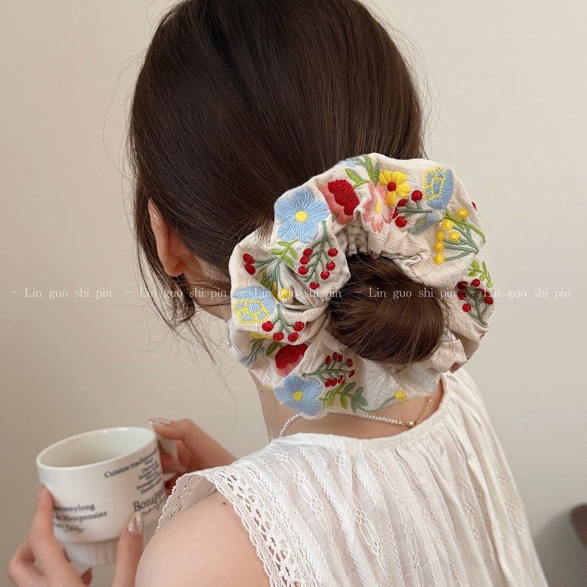  Scrunchie Vải Thêu Hoa 