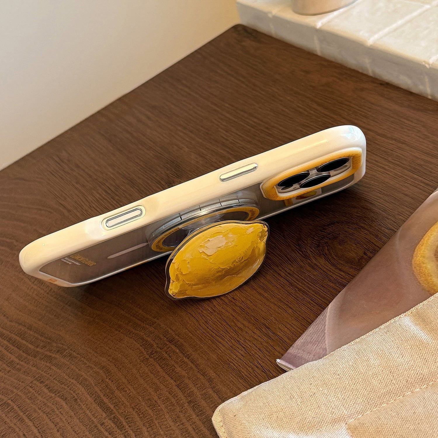  Pop Magsafe Lemon 