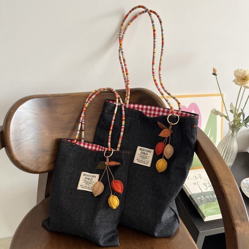  Túi Tote Caro Đỏ Denim 