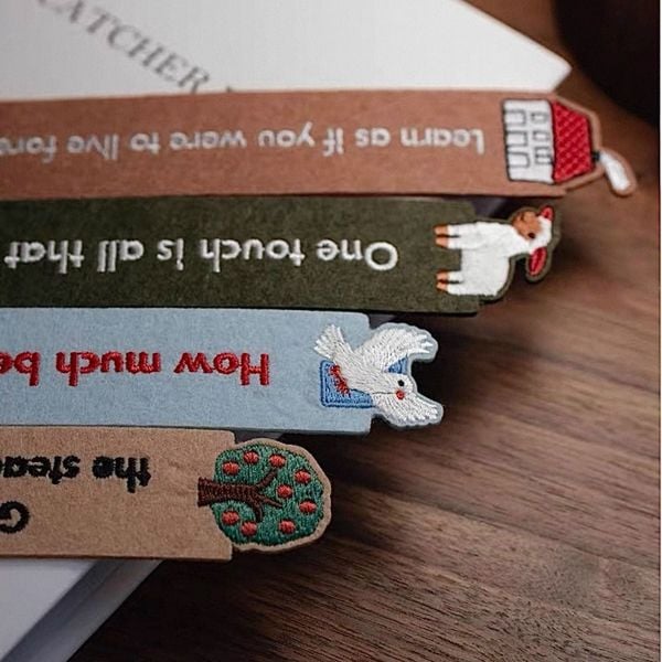  Bookmark Thêu Vintage 