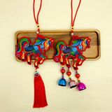  Dây Treo Ngựa Thêu Chuông Ngũ Sắc 